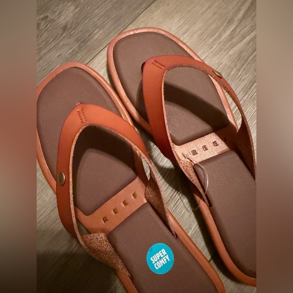 Reef Brown and Tan Leather Flip Flop Sandals - Picture 5 of 6